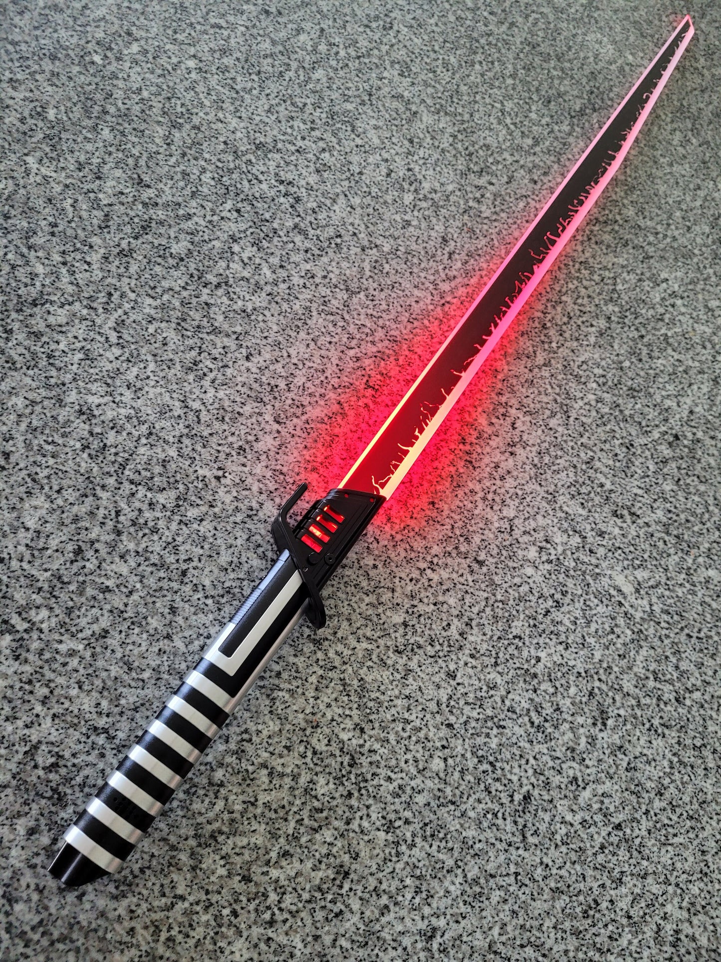 Dark Saber RGB Color Change Lightsaber with Sound – Attractive Hilt, RGB, Star Wars Bossaber