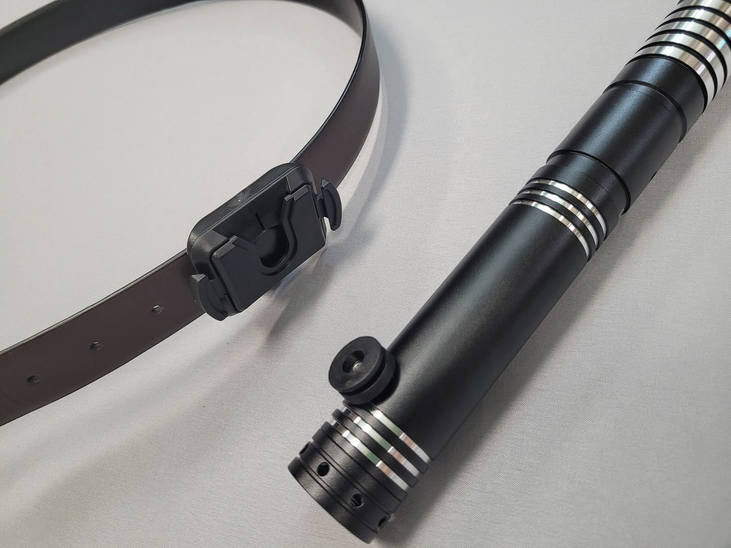 Lightsaber Belt Clip Locking Covertech Knob Belt Clip for Light sabers Saber clip Jedi Sith Star Wars Bossaber