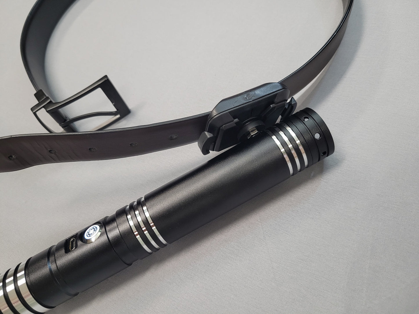 Lightsaber Belt Clip Locking Covertech Knob Belt Clip for Light sabers Saber clip Jedi Sith Star Wars Bossaber