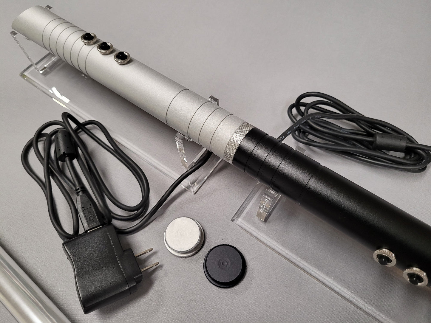 Lightsaber Color Change RGB Lightsaber Lamp Aluminum Hilt 7 Colors in one Star Wars Gift Bossaber Lamp Light wall Plug and USB "The Raver"
