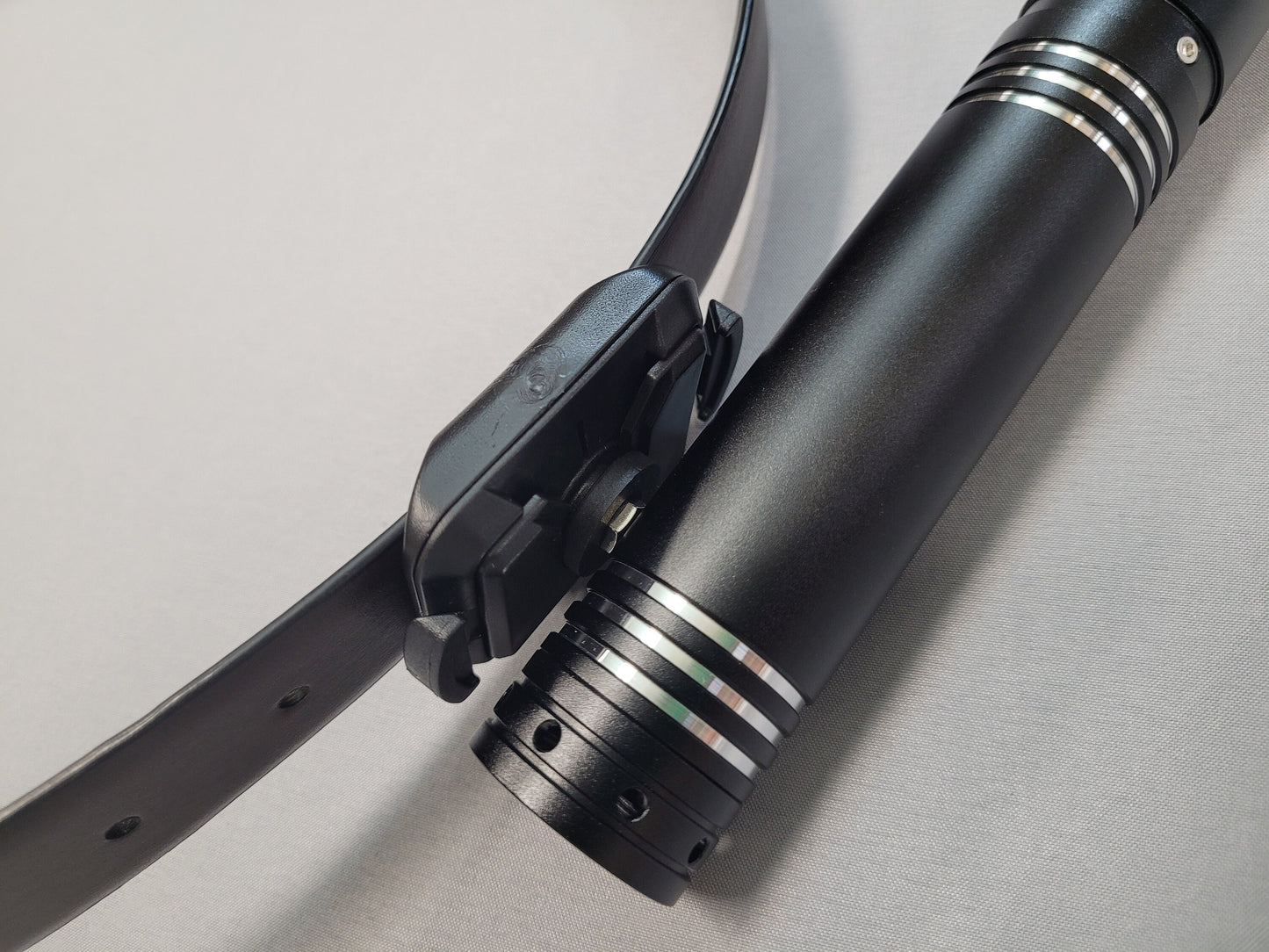 Lightsaber Belt Clip Locking Covertech Knob Belt Clip for Light sabers Saber clip Jedi Sith Star Wars Bossaber