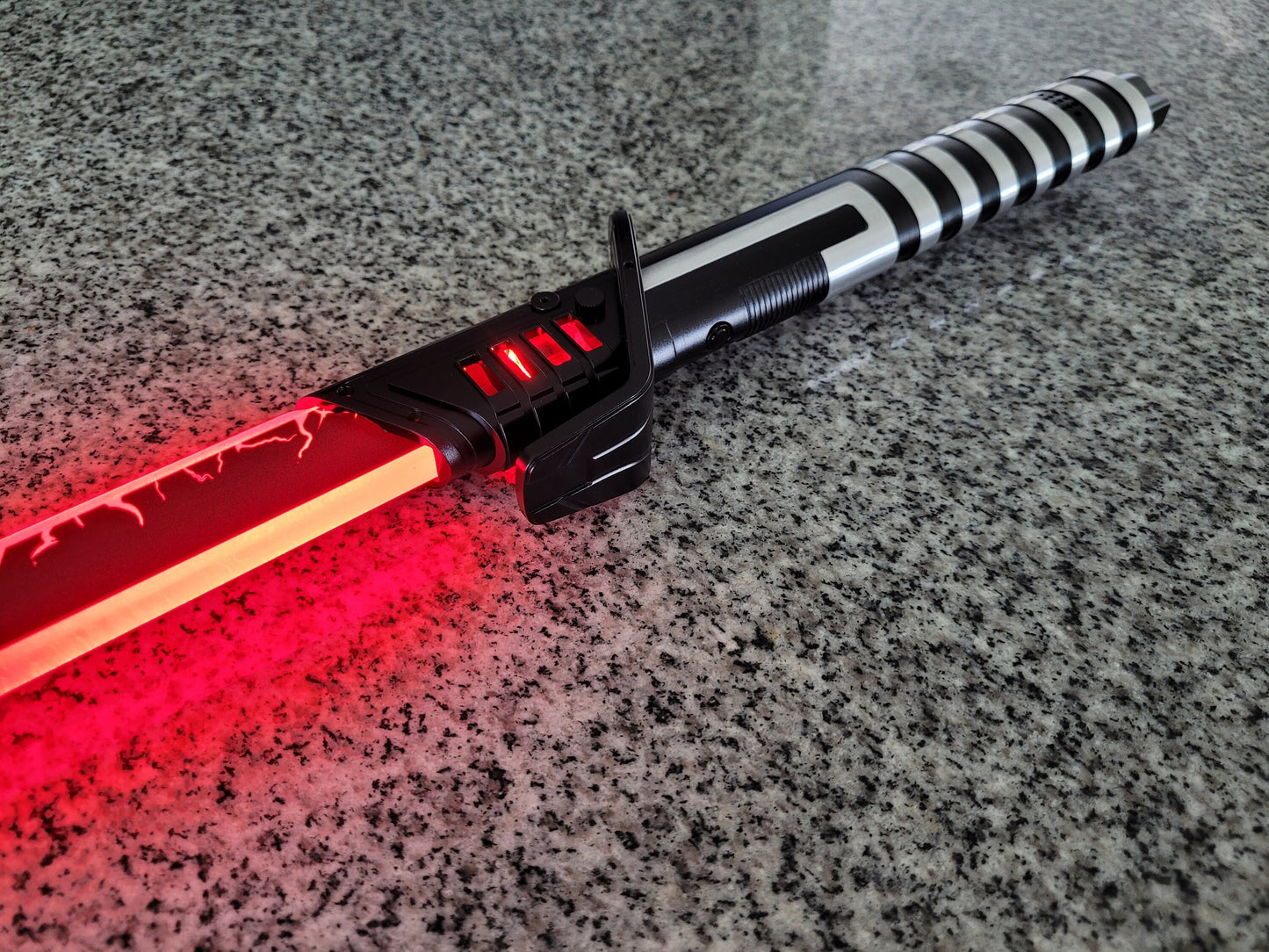 Dark Saber RGB Color Change Lightsaber with Sound – Attractive Hilt, RGB, Star Wars Bossaber